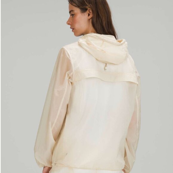 Lululemon 'Step Out Anorak' - Translucent 'White Opal' Color, Size Medium - Picture 2 of 11